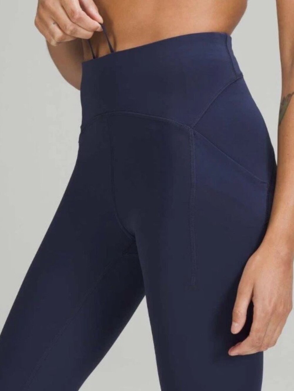 Lululemon Power Thru Ultra High Rise Tight Leggings Black Pockets (Size 12)